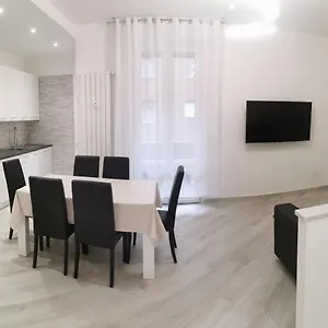 Residenze Niguarda E Apartment Milan